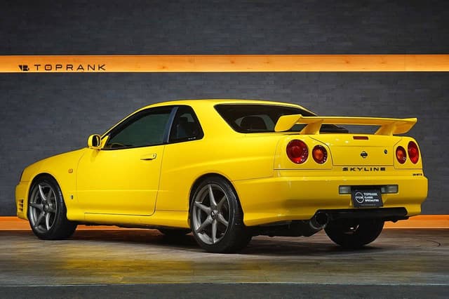 1999 Nissan Skyline JDM car for sale — photo 6 of 10