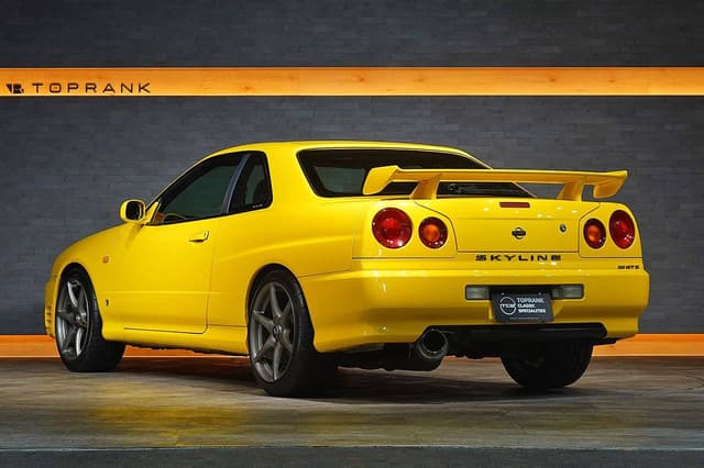 1999 Nissan Skyline JDM car for sale — photo 7 of 10