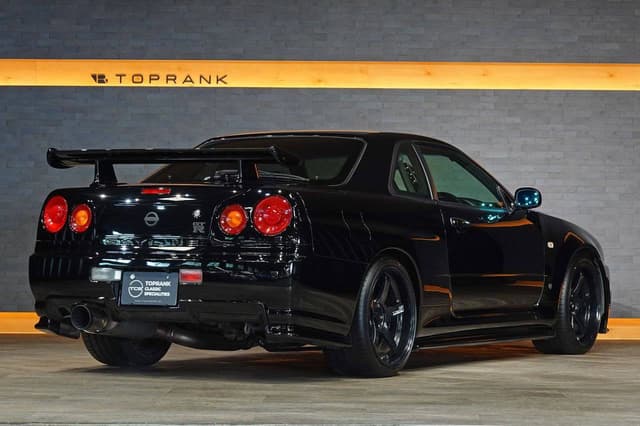 2002 Nissan Skyline JDM car for sale — photo 9 of 10