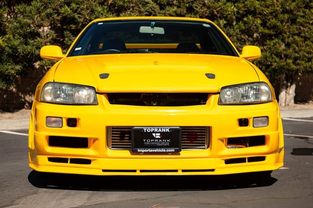 1998 Nissan Skyline JDM car for sale — photo 4 of 10
