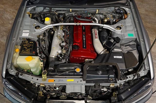 2002 Nissan Skyline JDM car for sale — photo 5 of 10