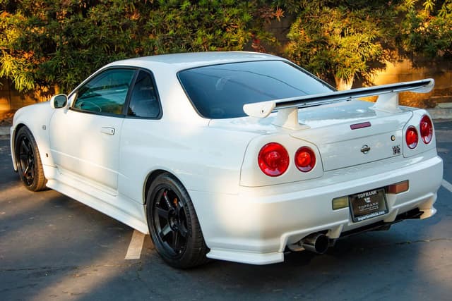 1999 Nissan Skyline JDM car for sale — photo 7 of 10
