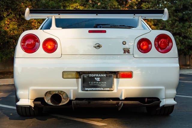1999 Nissan Skyline JDM car for sale — photo 9 of 10