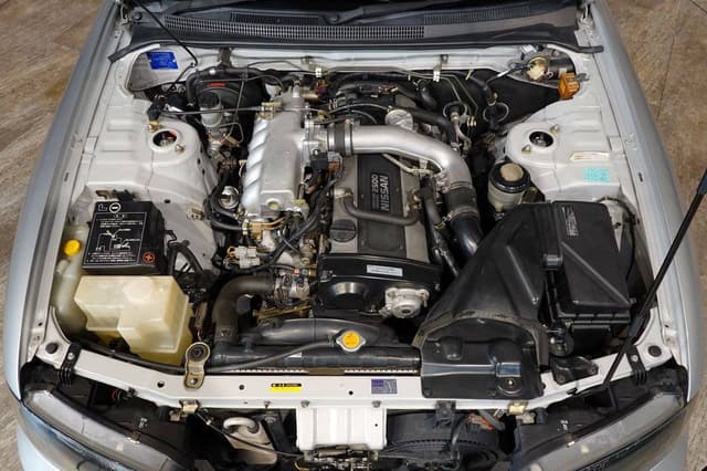 1995 Nissan Skyline JDM car for sale — photo 5 of 10