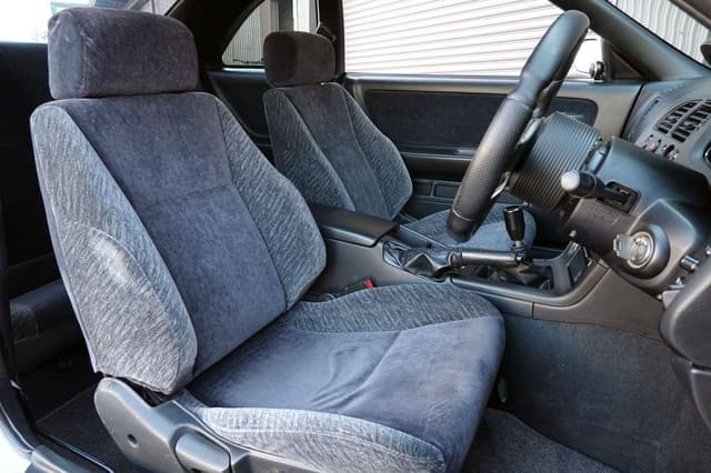 1995 Nissan Skyline JDM car for sale — photo 7 of 10