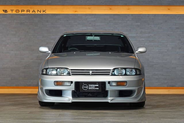 1995 Nissan Skyline JDM car for sale — photo 10 of 10