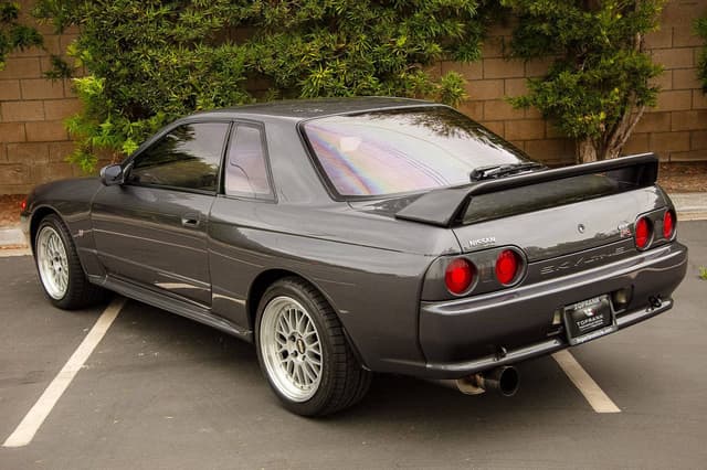 1990 Nissan Skyline JDM car for sale — photo 7 of 10