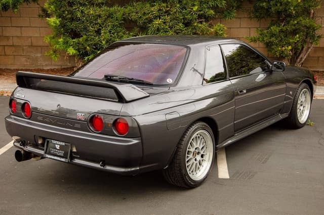 1990 Nissan Skyline JDM car for sale — photo 10 of 10