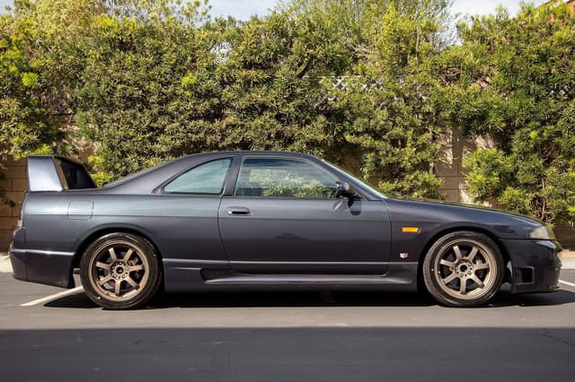 1995 Nissan Skyline JDM car for sale — photo 10 of 10