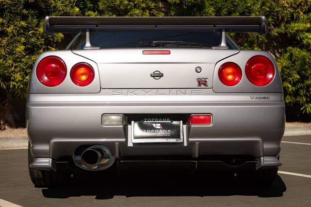 1999 Nissan Skyline JDM car for sale — photo 8 of 10