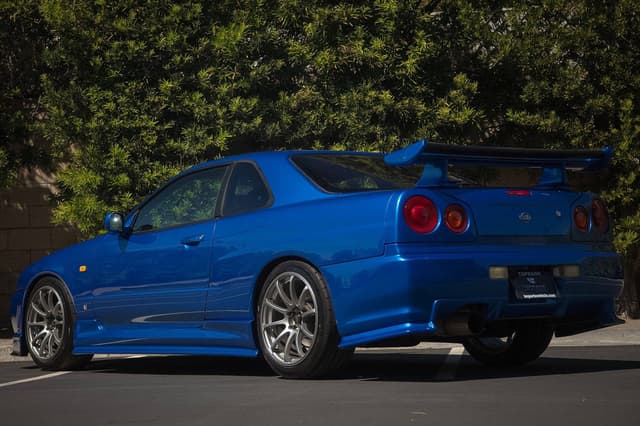 1999 Nissan Skyline JDM car for sale — photo 7 of 10