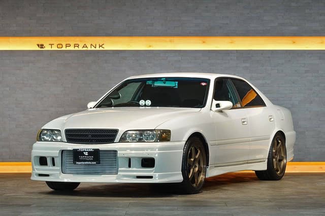 1999 Toyota Chaser JDM car for sale — photo 2 of 10