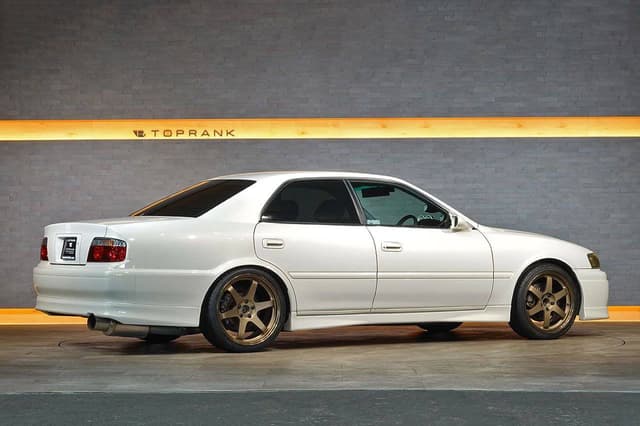 1999 Toyota Chaser JDM car for sale — photo 7 of 10