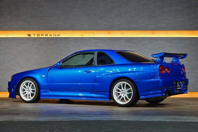 2001 Nissan Skyline JDM car for sale — photo 5 of 10