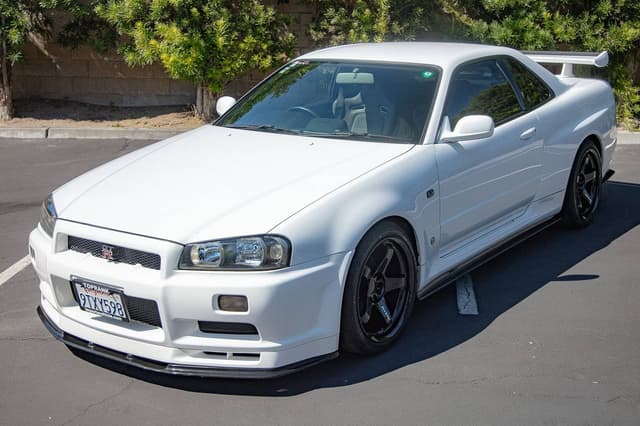 1999 Nissan Skyline JDM car for sale — photo 2 of 10