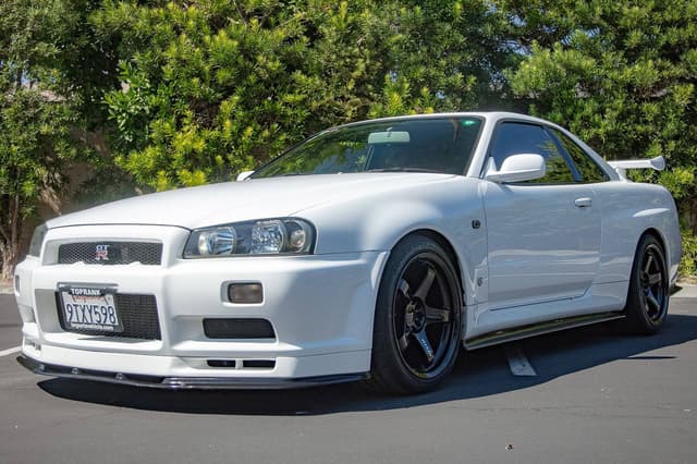 1999 Nissan Skyline JDM car for sale — photo 3 of 10