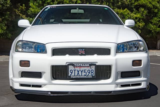 1999 Nissan Skyline JDM car for sale — photo 4 of 10