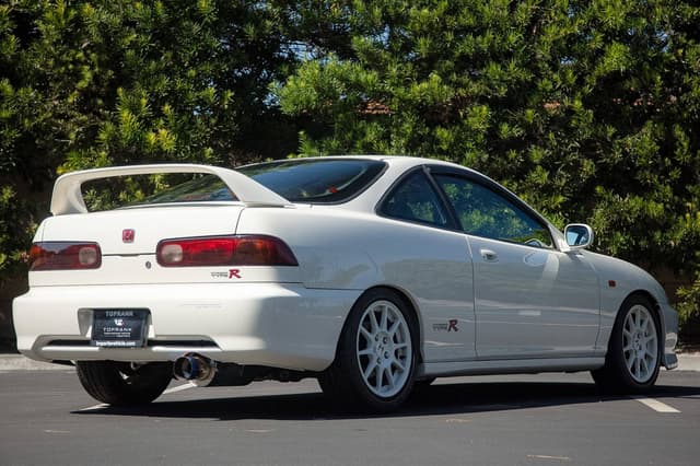 1999 Honda Integra JDM car for sale — photo 9 of 10