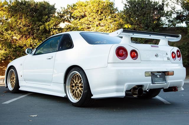 1999 Nissan Skyline JDM car for sale — photo 8 of 10
