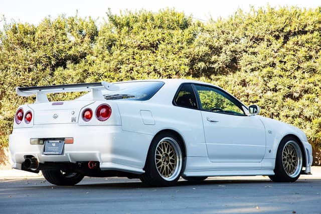 1999 Nissan Skyline JDM car for sale — photo 10 of 10
