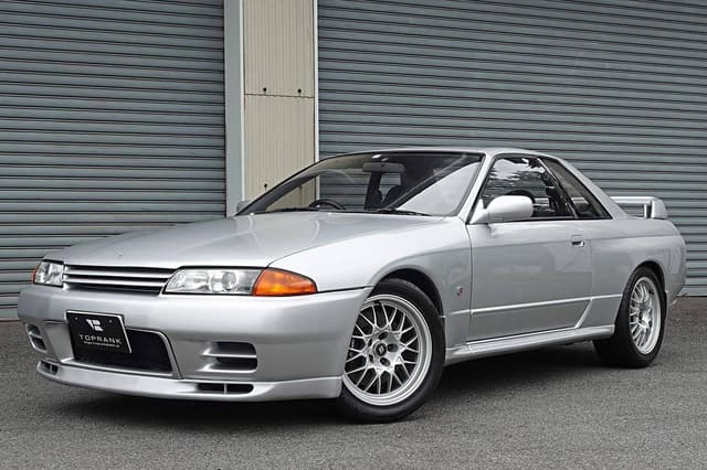 1994 Nissan Skyline JDM car for sale — photo 2 of 10