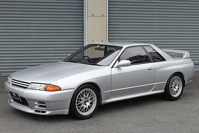1994 Nissan Skyline JDM car for sale — photo 3 of 10