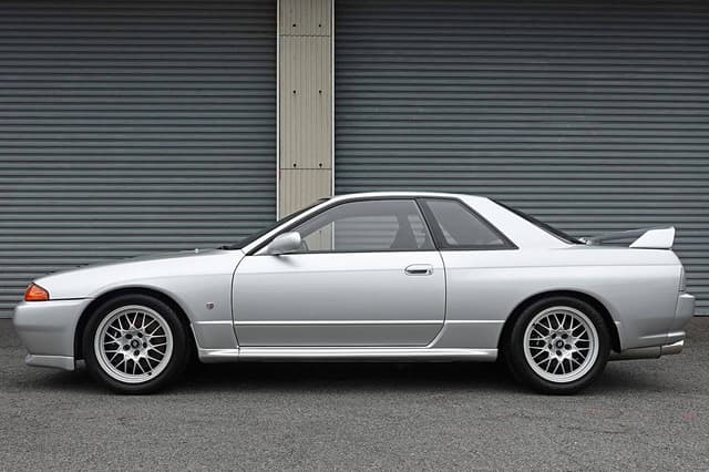 1994 Nissan Skyline JDM car for sale — photo 5 of 10