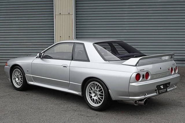 1994 Nissan Skyline JDM car for sale — photo 7 of 10