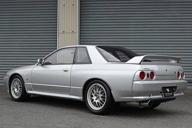 1994 Nissan Skyline JDM car for sale — photo 8 of 10
