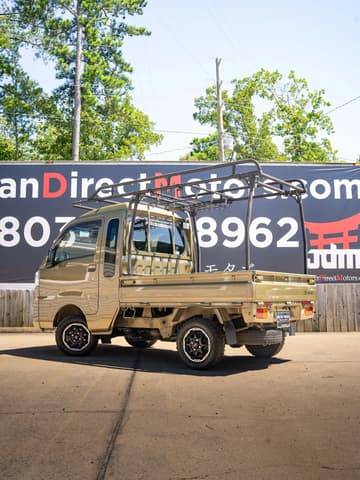 Daihatsu Hijet JDM car for sale — photo 2 of 10