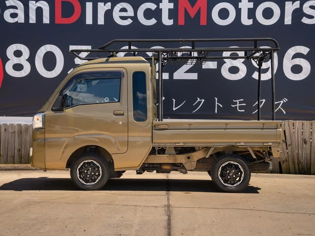 Daihatsu Hijet JDM car for sale — photo 6 of 10