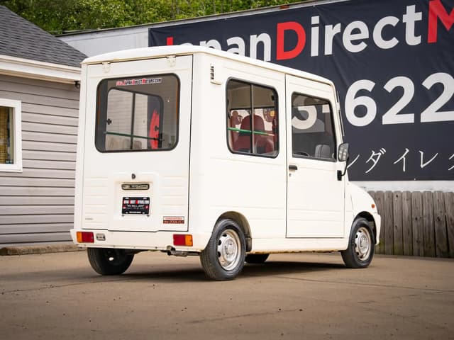 Daihatsu Mira JDM car for sale — photo 9 of 10