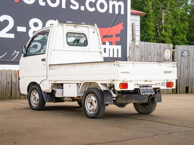 1997 Mitsubishi Minicab JDM car for sale — photo 7 of 10
