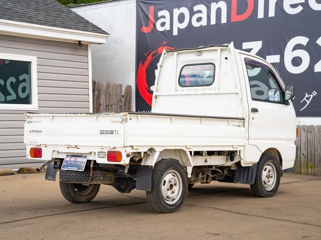 1997 Mitsubishi Minicab JDM car for sale — photo 9 of 10