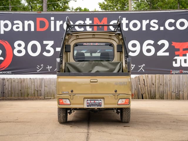 Daihatsu Hijet JDM car for sale — photo 8 of 10