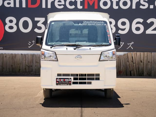 Daihatsu Hijet JDM car for sale — photo 4 of 10