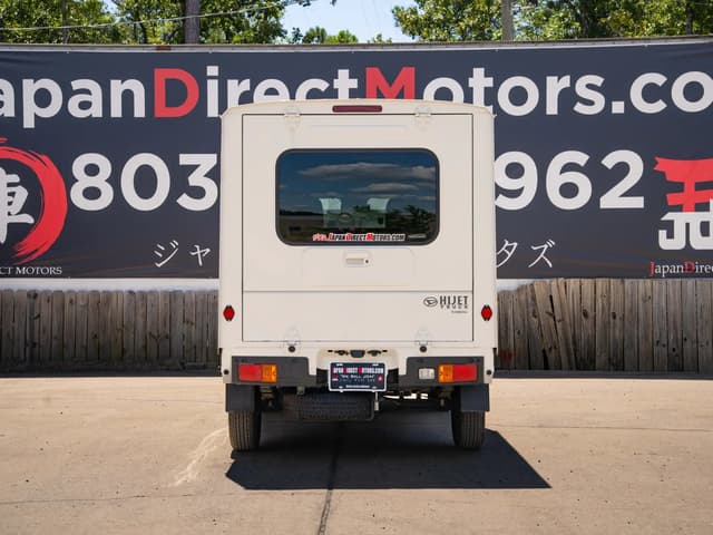 Daihatsu Hijet JDM car for sale — photo 8 of 10