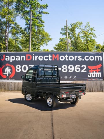 Daihatsu Hijet JDM car for sale — photo 2 of 10