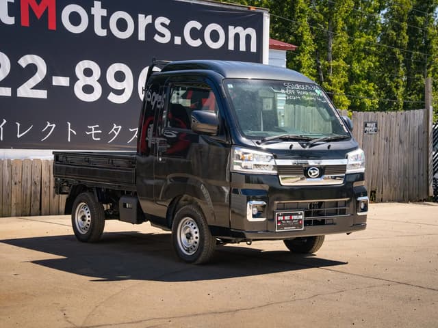 Daihatsu Hijet JDM car for sale — photo 5 of 10