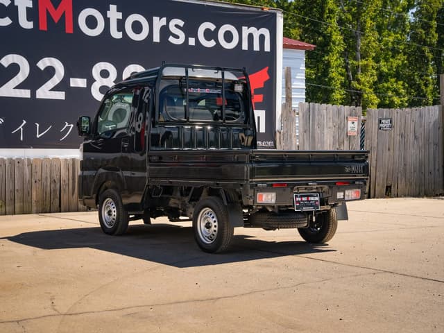 Daihatsu Hijet JDM car for sale — photo 9 of 10