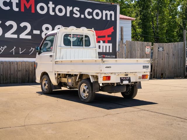 1996 Daihatsu Hijet JDM car for sale — photo 9 of 10