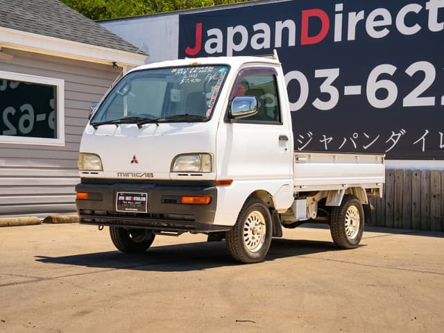 1998 Mitsubishi Minicab JDM car for sale — photo 3 of 10