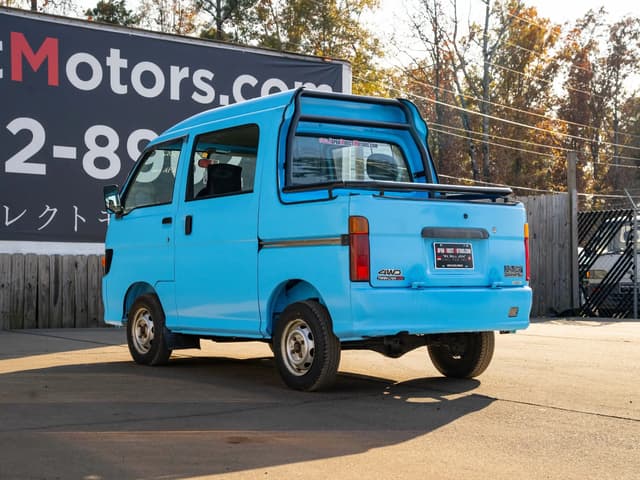1997 Daihatsu Hijet JDM car for sale — photo 9 of 10