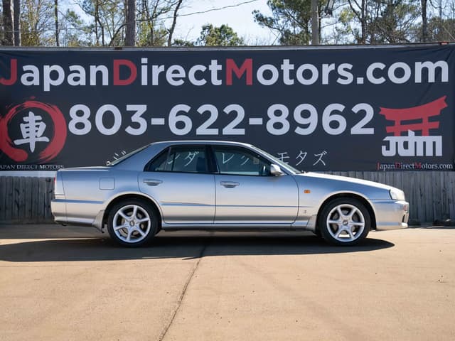 1998 Nissan Skyline JDM car for sale — photo 6 of 10