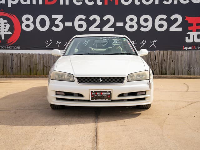 Nissan Skyline JDM car for sale — photo 4 of 10