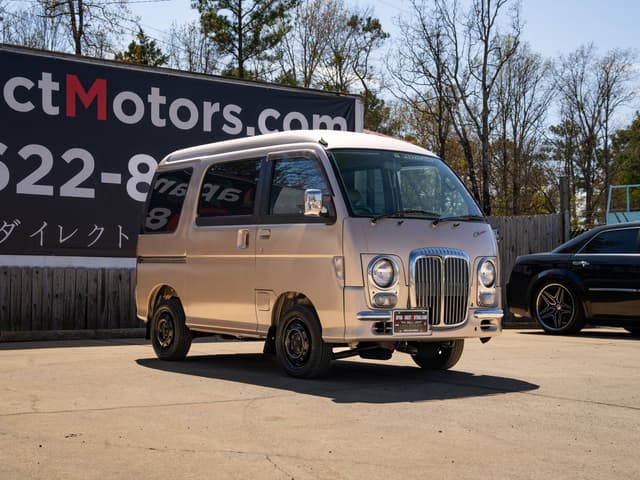 Daihatsu Hijet JDM car for sale — photo 4 of 10