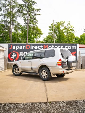 2000 Mitsubishi Pajero JDM car for sale — photo 2 of 10