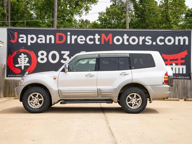 2000 Mitsubishi Pajero JDM car for sale — photo 10 of 10