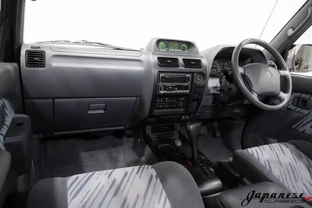 1997 Toyota Land Cruiser JDM car for sale — photo 9 of 10