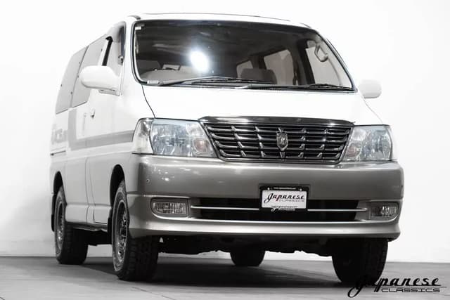 2000 Toyota Grand Hiace JDM car for sale — photo 3 of 10